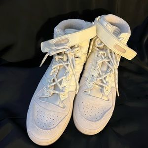 Adidas Ivy Park, Forum Mid. Like new!